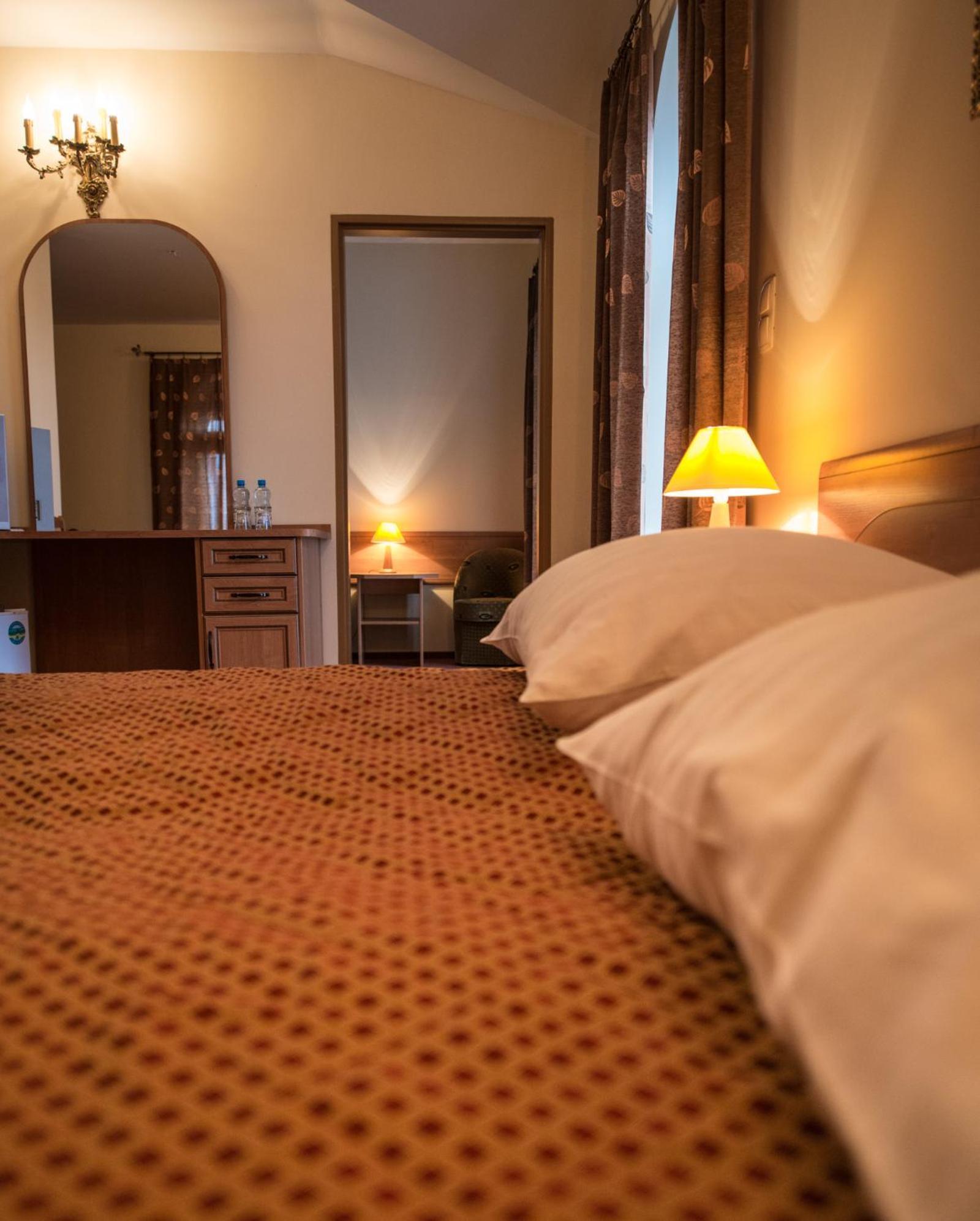 Hotel Ros Pisz Dış mekan fotoğraf