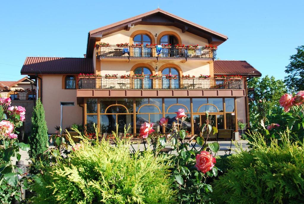 Hotel Ros Pisz Dış mekan fotoğraf