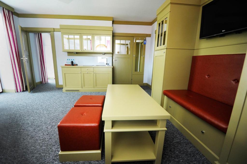Hotel Ros Pisz Oda fotoğraf