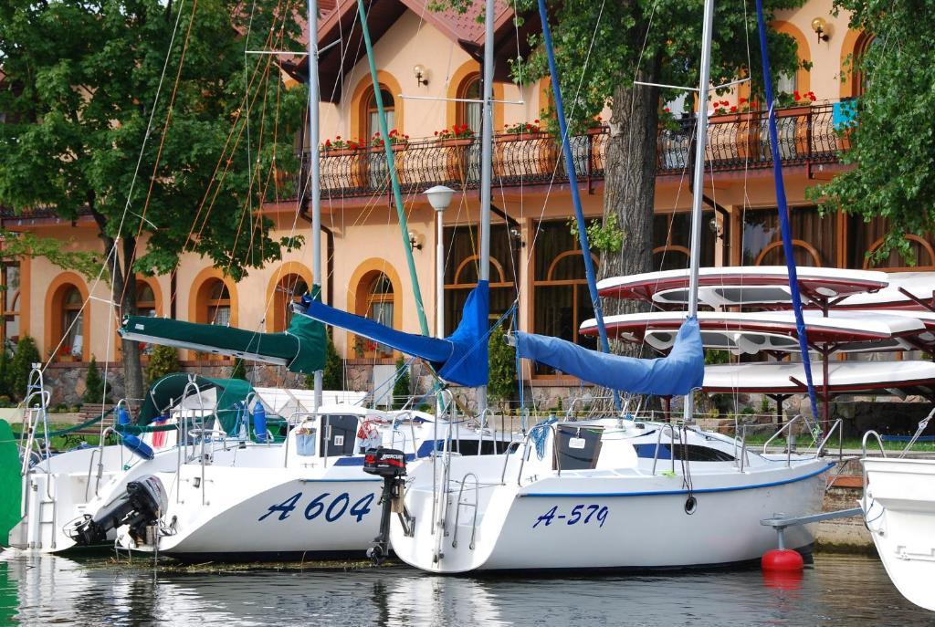 Hotel Ros Pisz Dış mekan fotoğraf