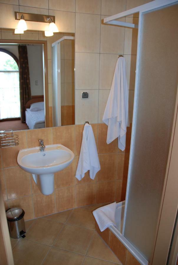 Hotel Ros Pisz Dış mekan fotoğraf